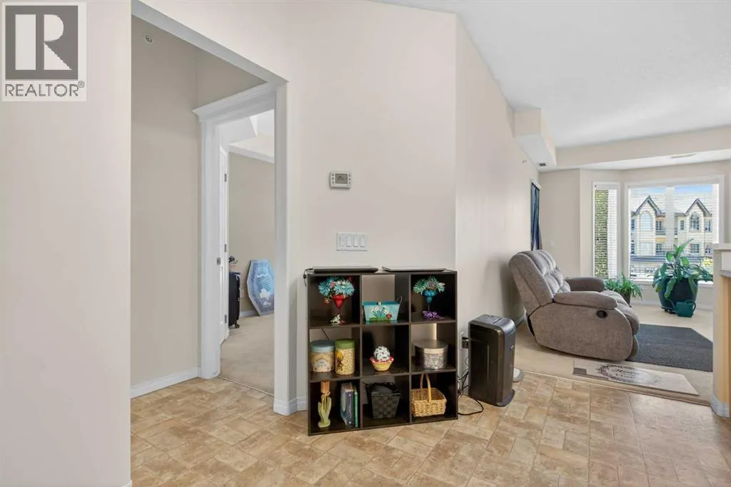 446, 15 Everstone Drive SW