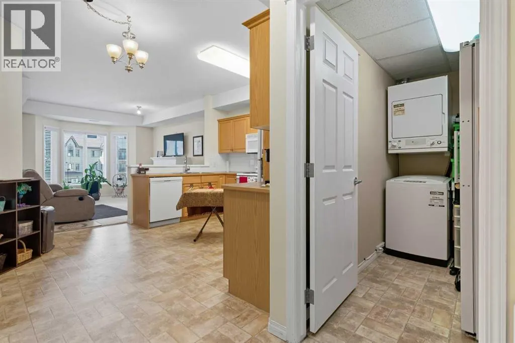 446, 15 Everstone Drive SW