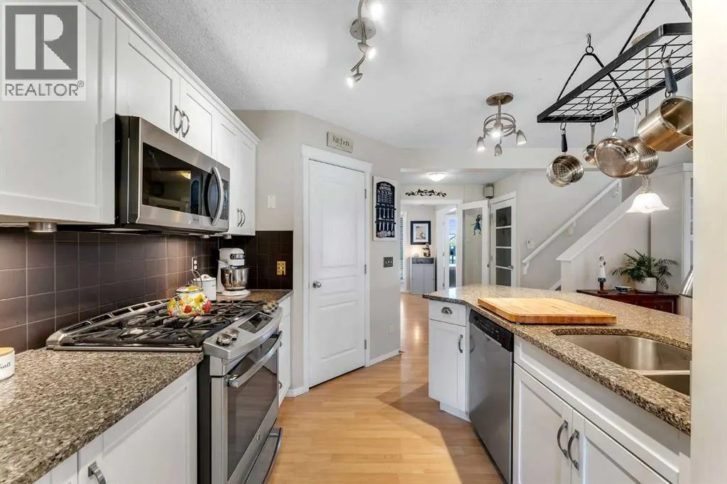 389 Sagewood Drive SW