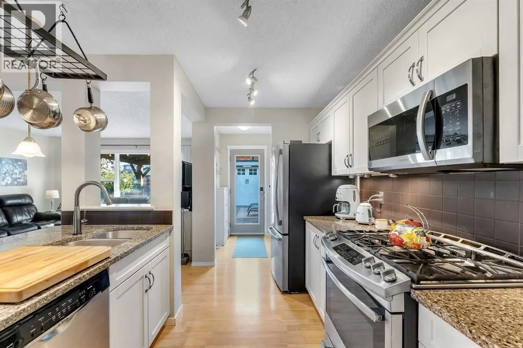 389 Sagewood Drive SW
