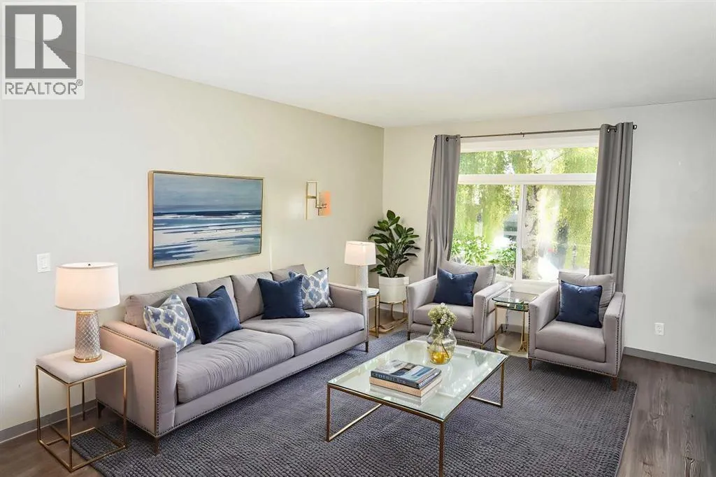 112 Woodvale Road SW