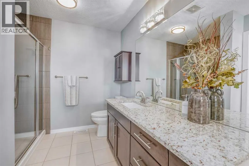 283 Mahogany Heights SE