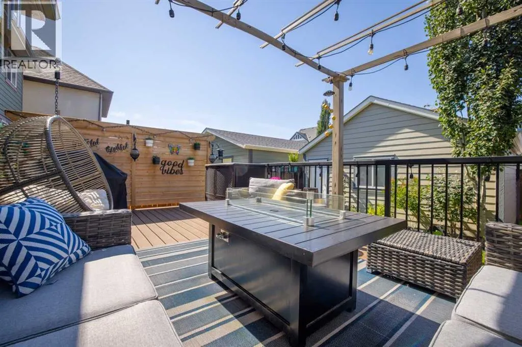 283 Mahogany Heights SE