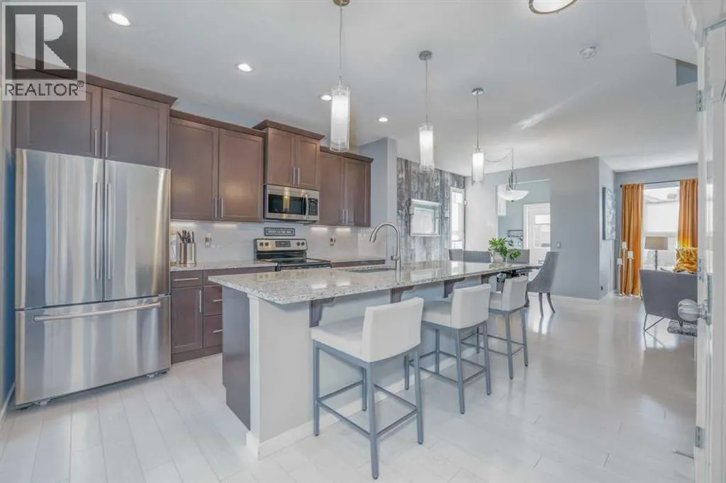 283 Mahogany Heights SE