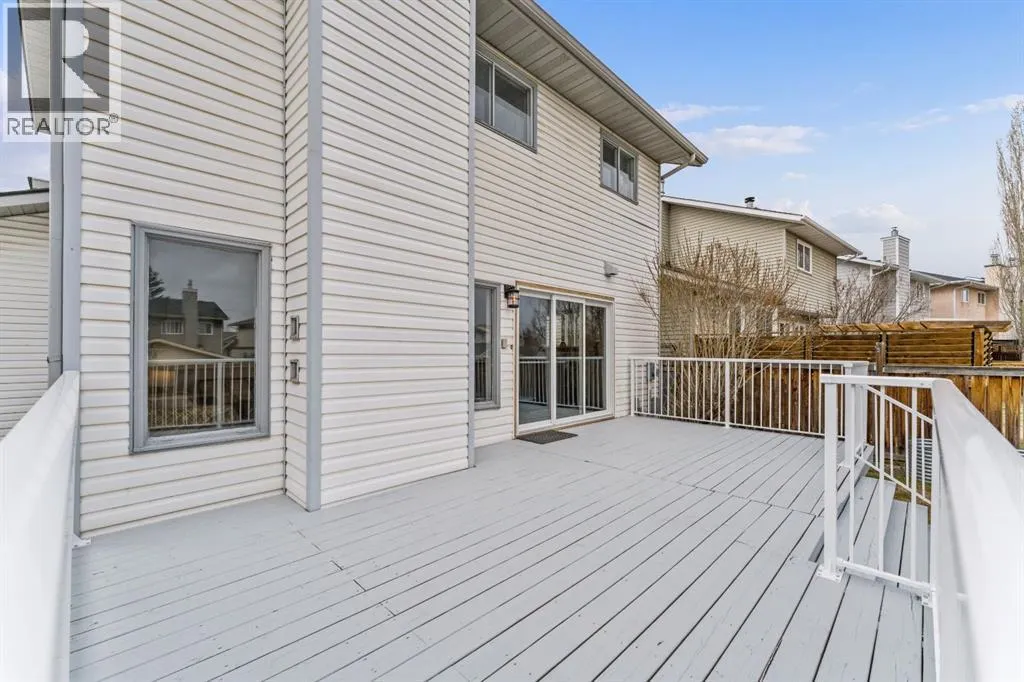 395 Millrise Drive SW