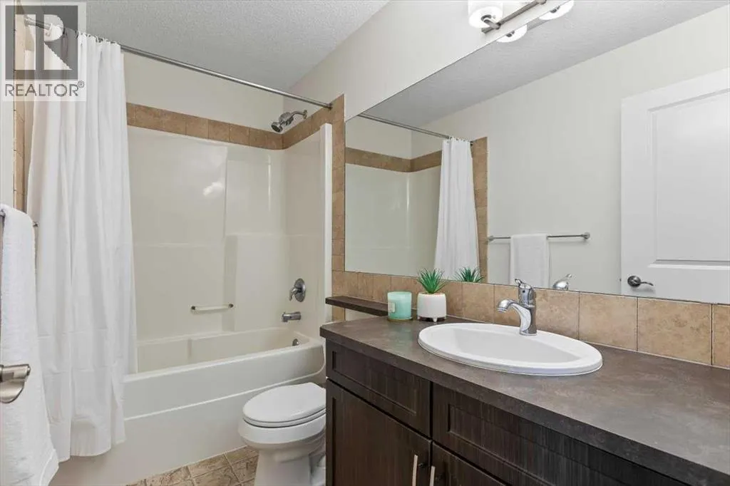 1303 New Brighton Park SE