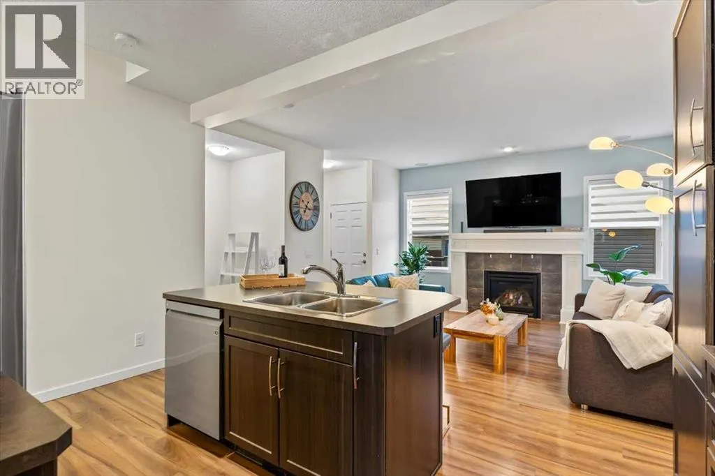 1303 New Brighton Park SE