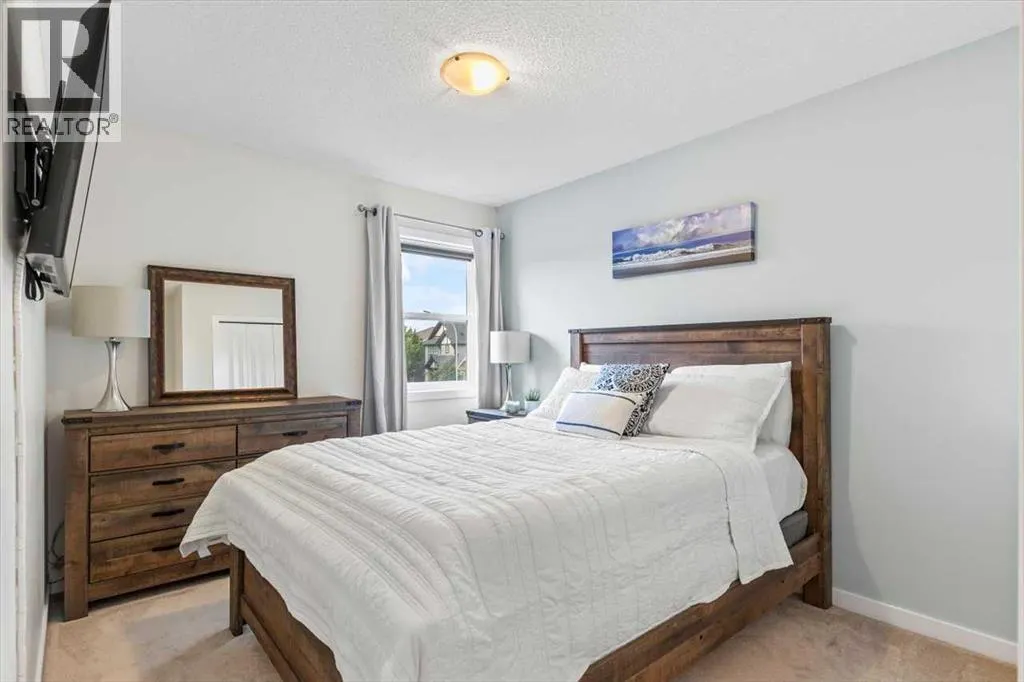 1303 New Brighton Park SE