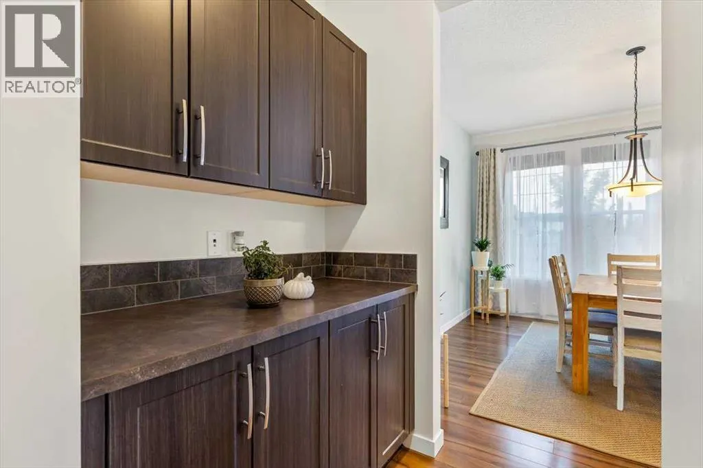 1303 New Brighton Park SE
