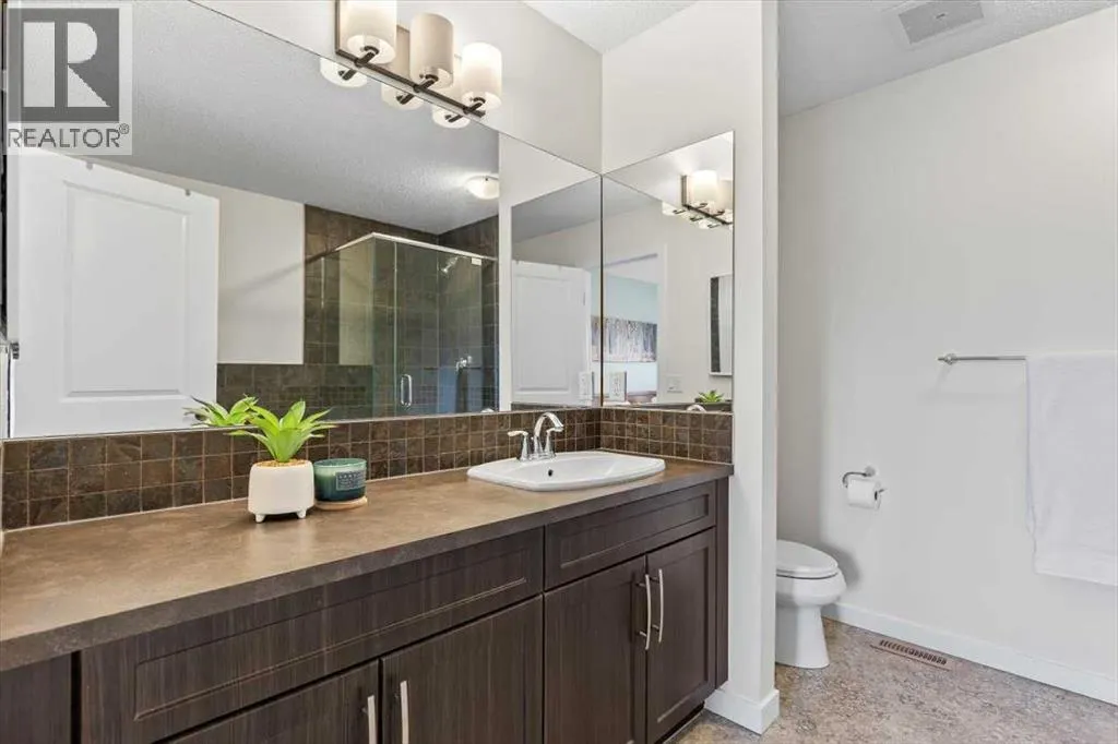 1303 New Brighton Park SE