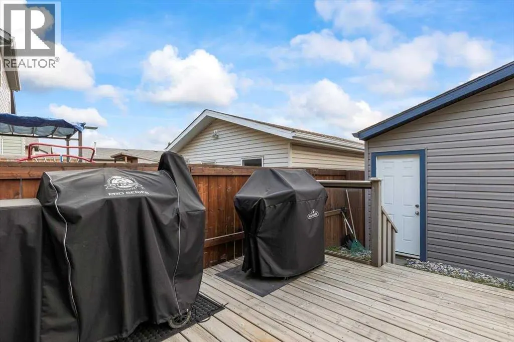 1303 New Brighton Park SE