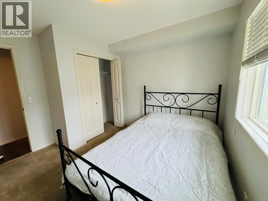 2319, 175 Panatella Hill