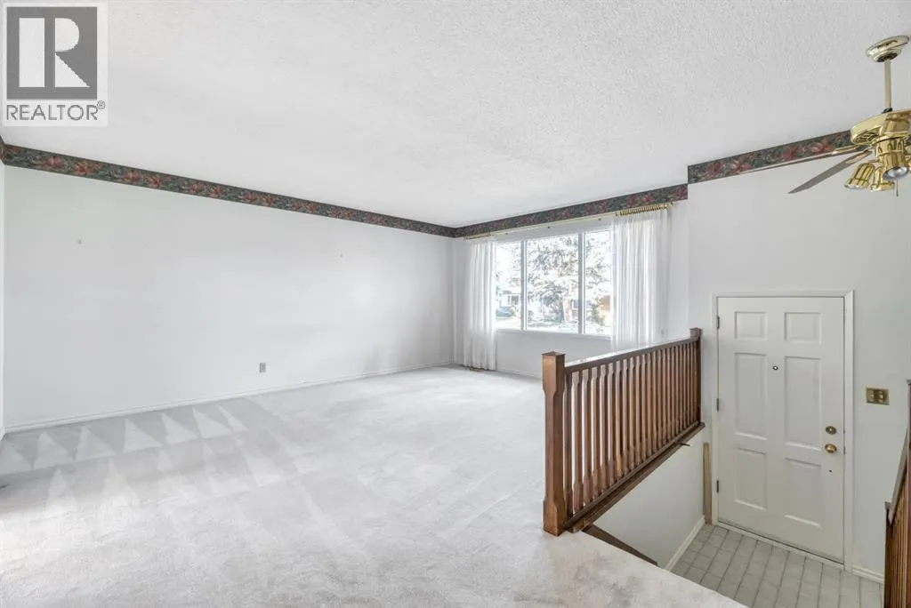 23 Brazeau Crescent SW