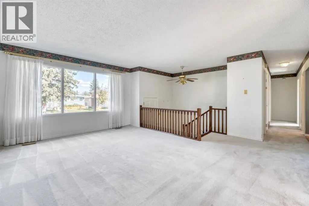 23 Brazeau Crescent SW
