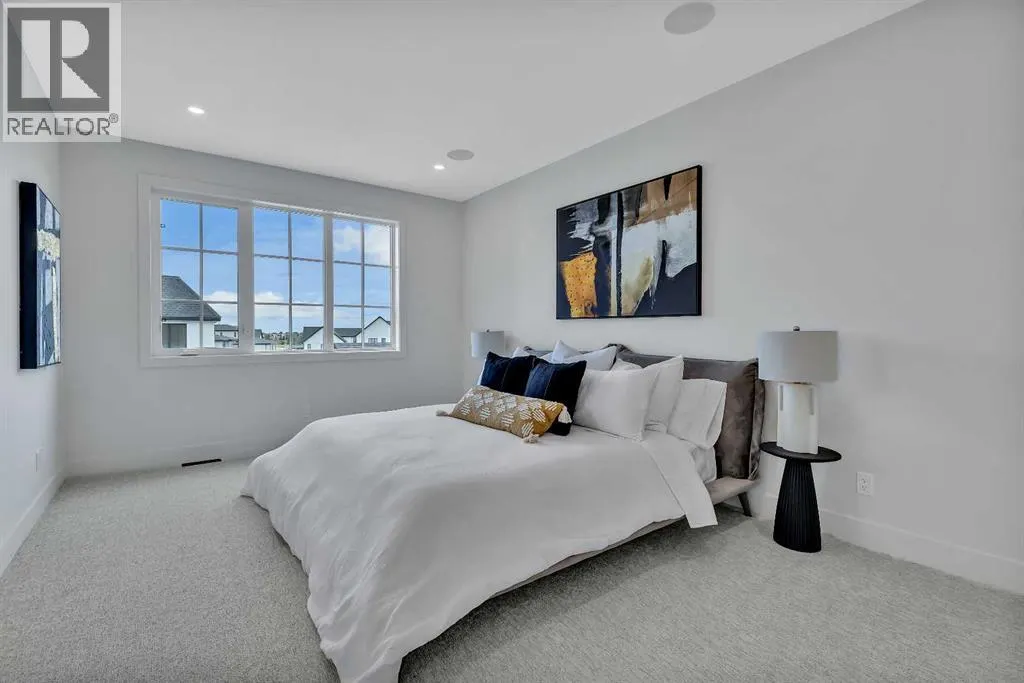 352 Normandy Drive SW