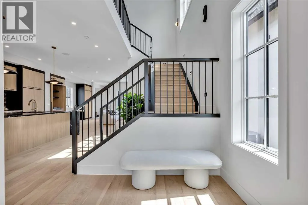 352 Normandy Drive SW