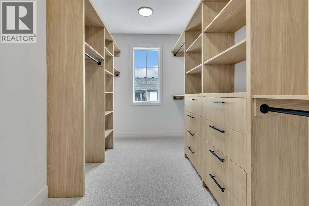 352 Normandy Drive SW