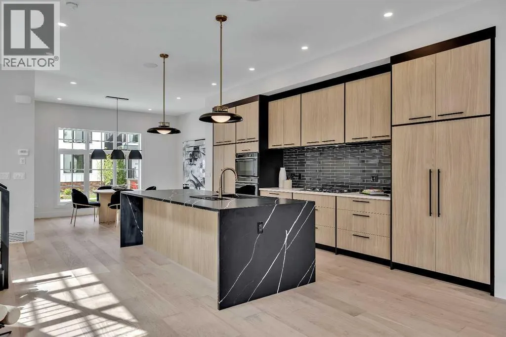 352 Normandy Drive SW