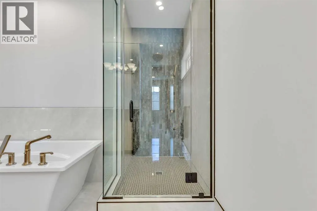 352 Normandy Drive SW