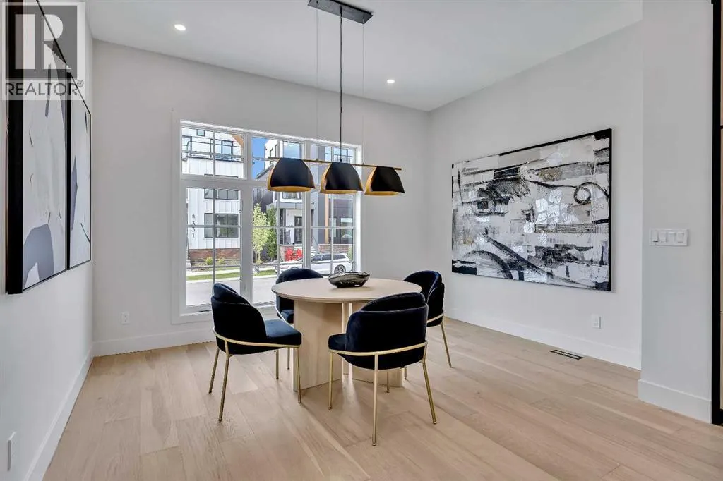 352 Normandy Drive SW