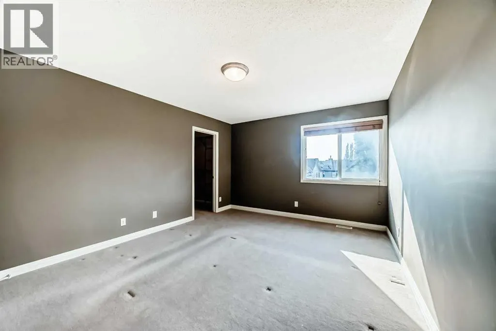 130 Panamount View NW