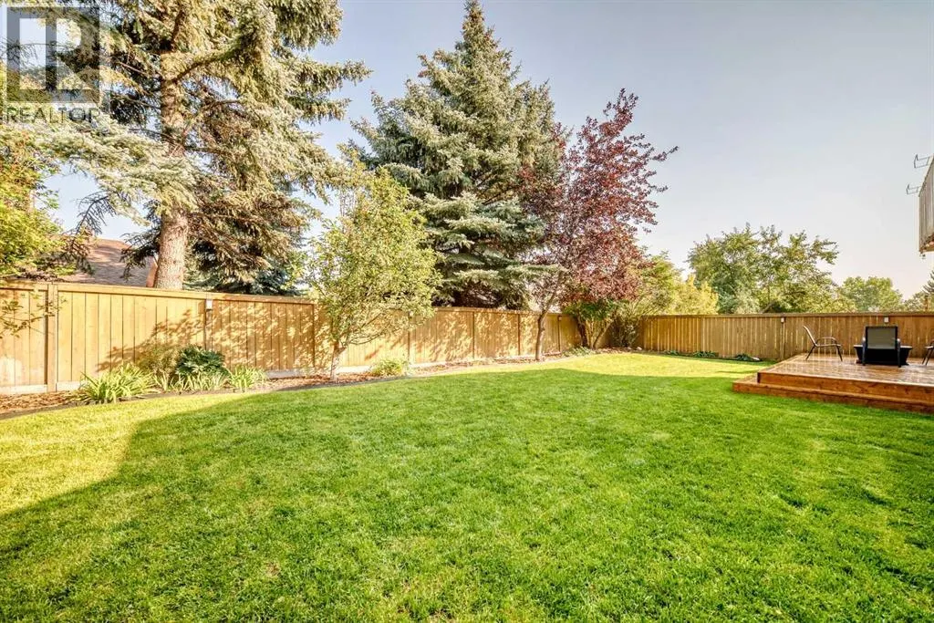 28 Woodfield Court SW
