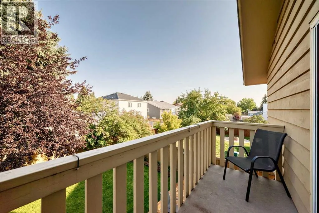 28 Woodfield Court SW