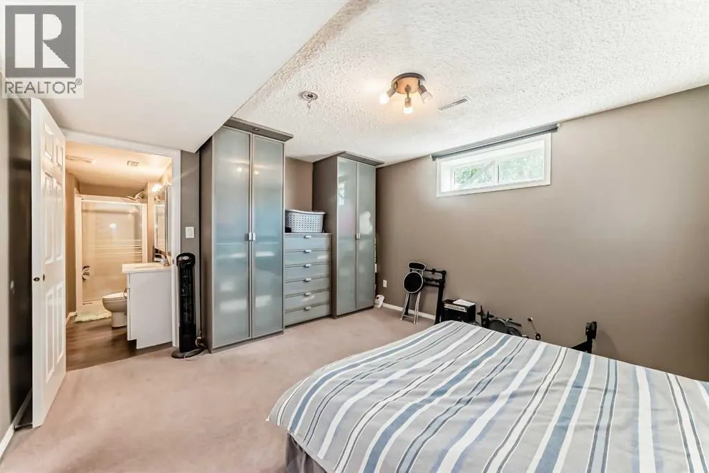 38, 200 Hidden Hills Terrace NW