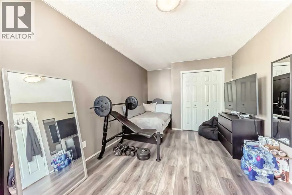 38, 200 Hidden Hills Terrace NW