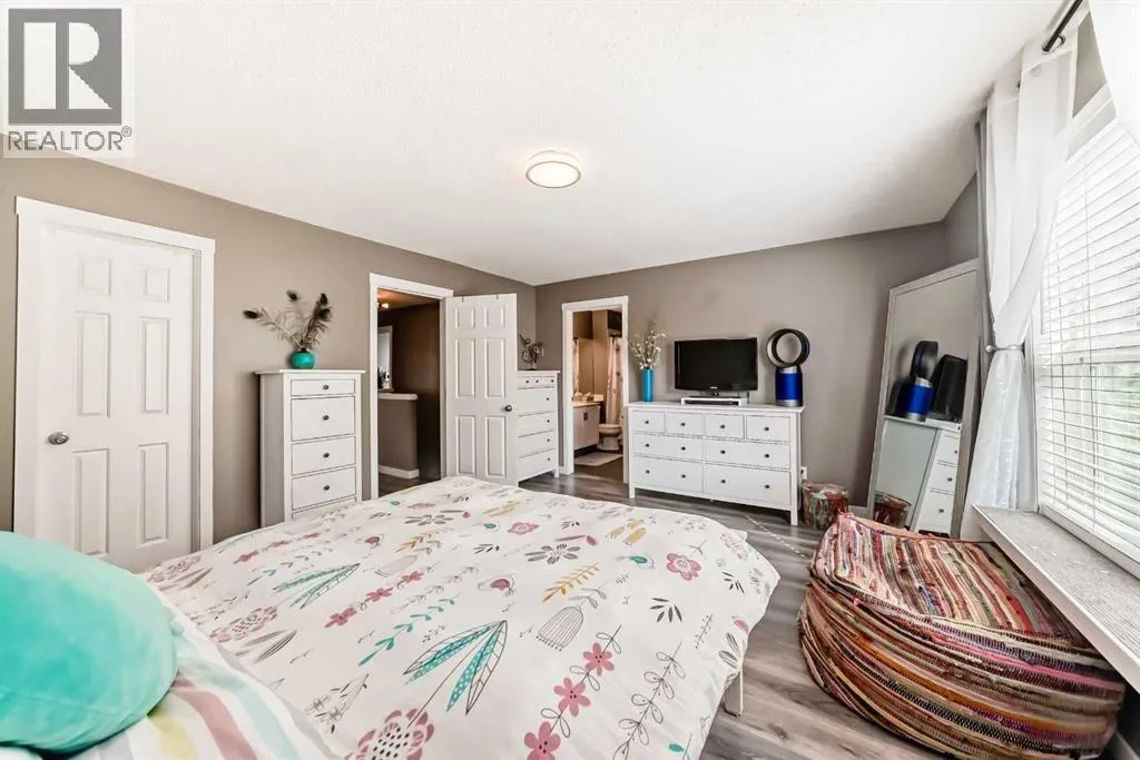 38, 200 Hidden Hills Terrace NW