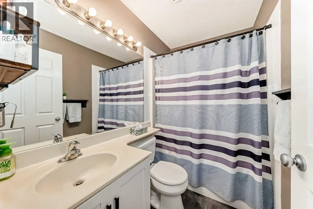 38, 200 Hidden Hills Terrace NW
