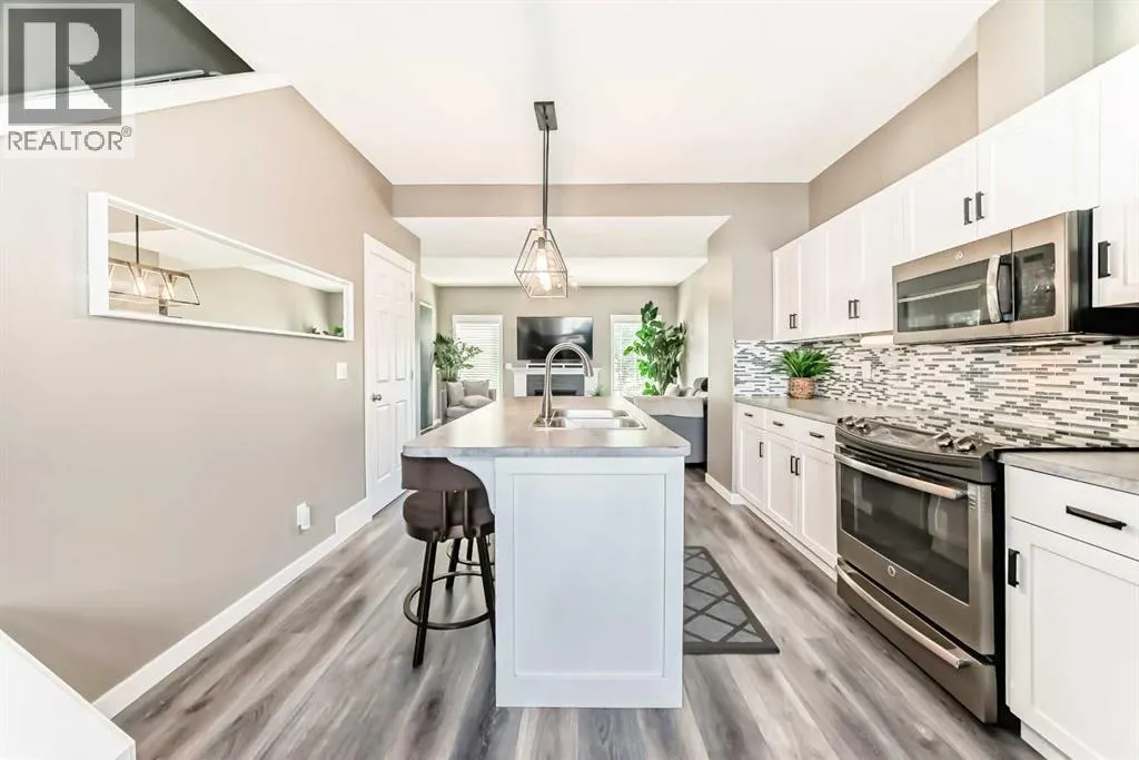 38, 200 Hidden Hills Terrace NW