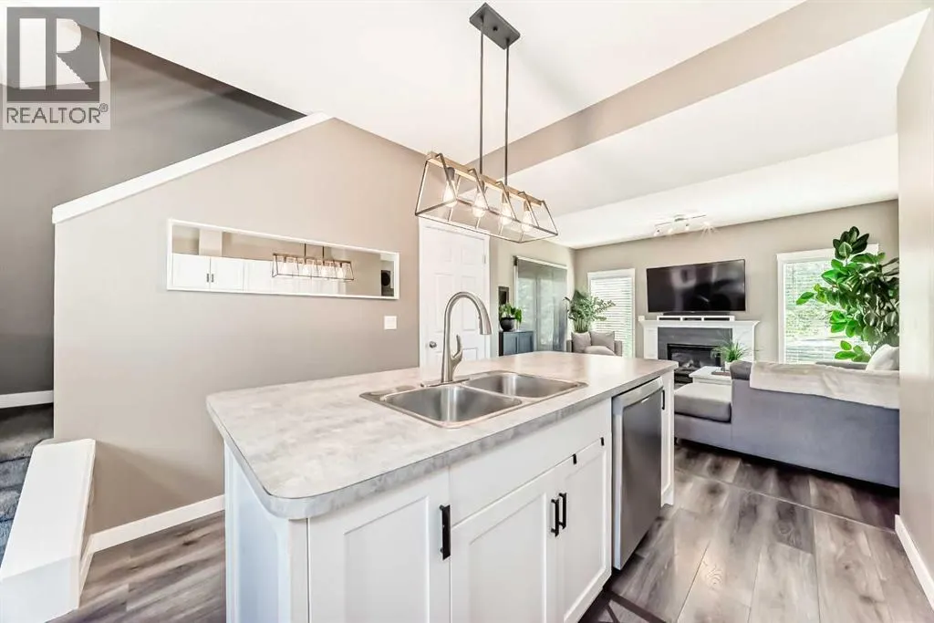 38, 200 Hidden Hills Terrace NW