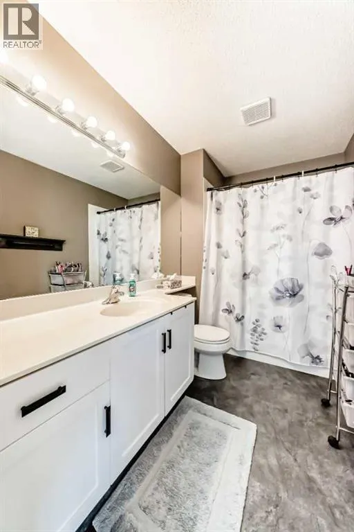 38, 200 Hidden Hills Terrace NW