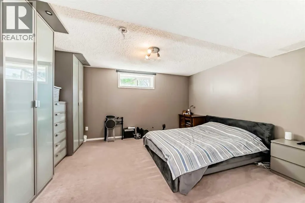 38, 200 Hidden Hills Terrace NW
