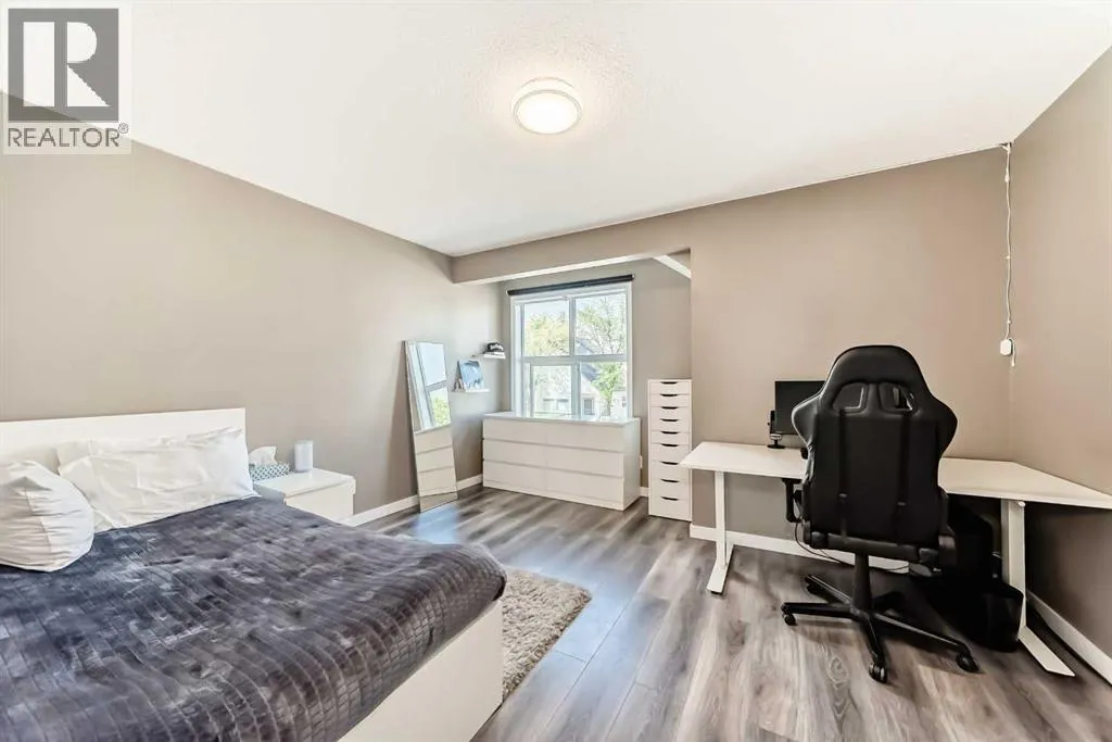 38, 200 Hidden Hills Terrace NW