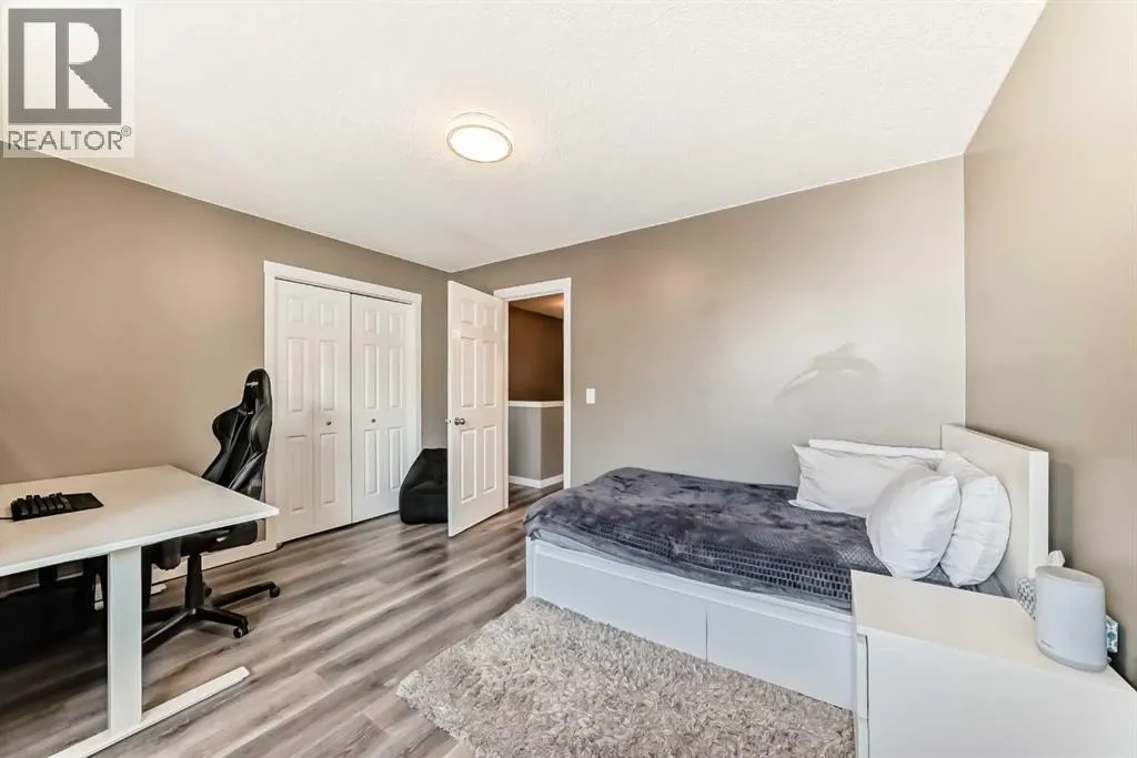 38, 200 Hidden Hills Terrace NW