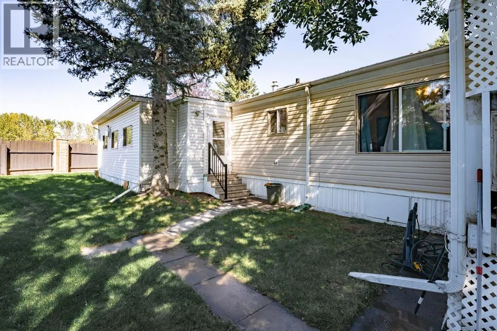 69 Burroughs Place NE