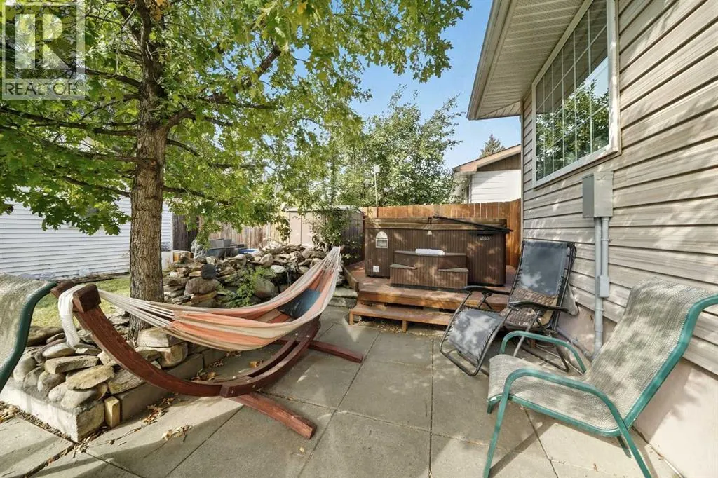 23 McKinnon Crescent