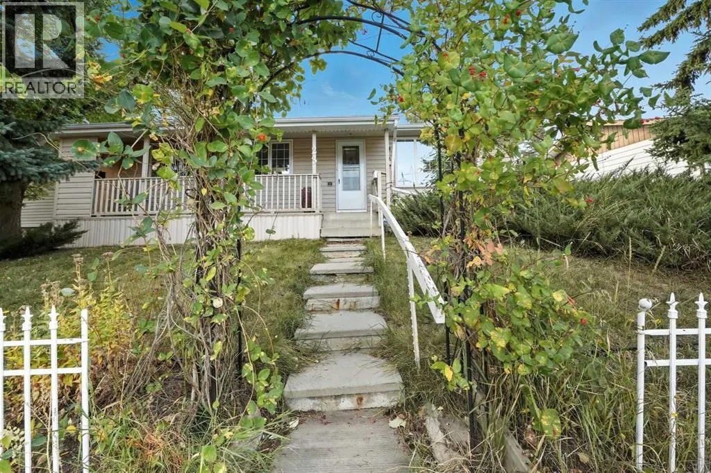 23 McKinnon Crescent