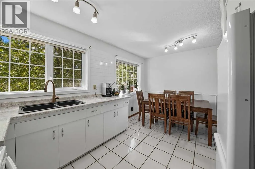 23 McKinnon Crescent