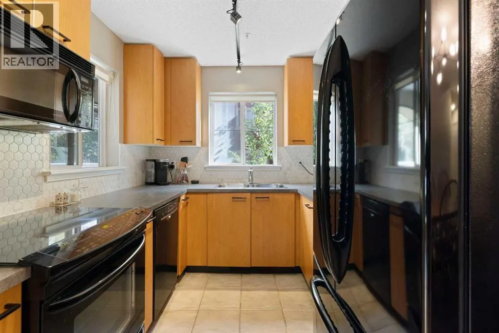 141, 22 Richard Place SW