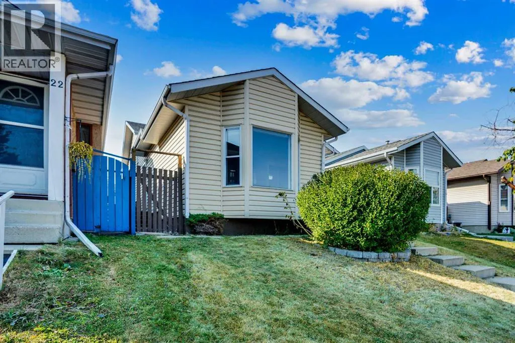 20 Tararidge Close NE