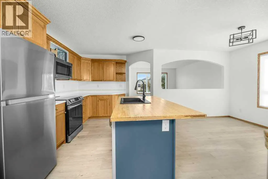 112, 6220 Orr Drive