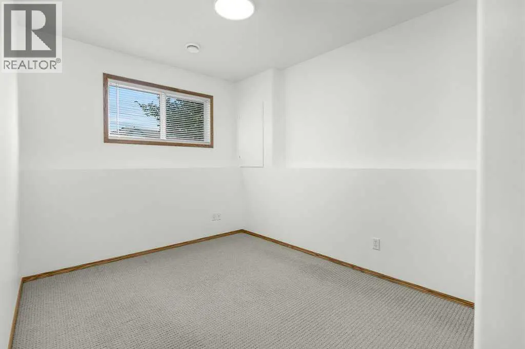 112, 6220 Orr Drive