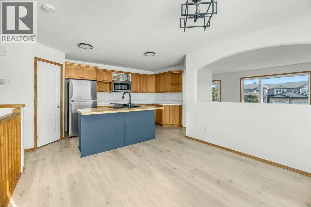112, 6220 Orr Drive