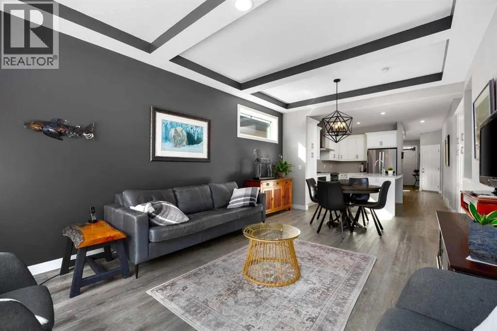 84 Riviera Court