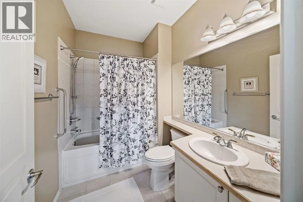 #, 3213 Lake Fraser Court SE