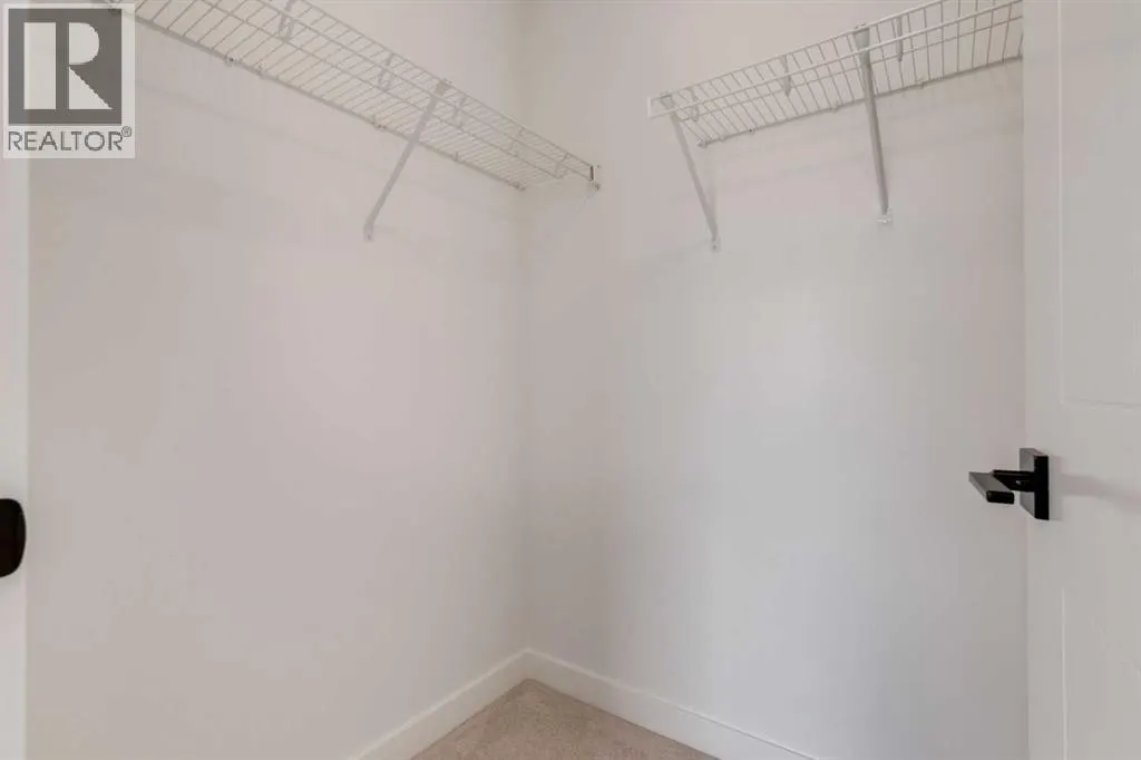 257 Cobblestone Gate