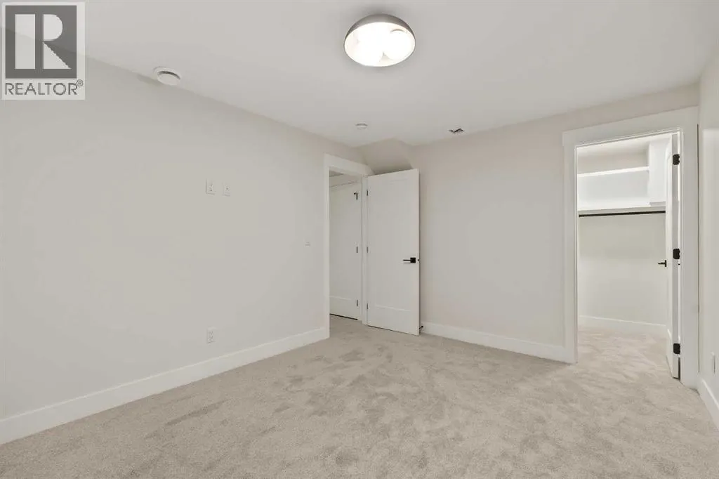 2013 34 Street SW